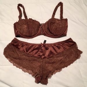 Adore me bra and panty set